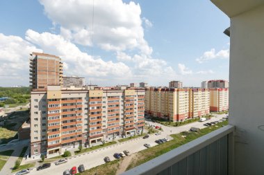 Apartmanın balkonundan manzara