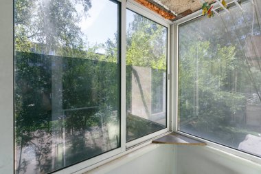 Apartmanın balkonundan manzara