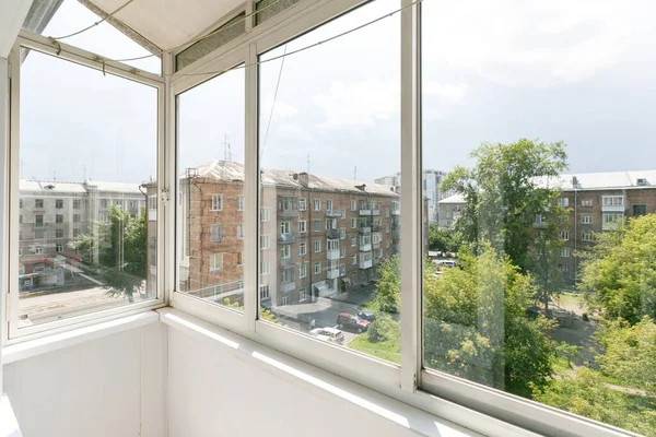 Blick Vom Balkon Des Mehrfamilienhauses — Stockfoto