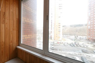 Apartmanın balkonundan manzara