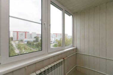 Apartmanın balkonundan manzara