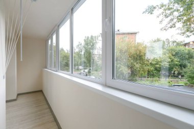 Apartmanın balkonundan manzara