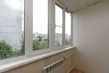 Apartmanın balkonundan manzara