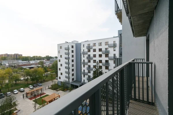 Blick Vom Balkon Des Mehrfamilienhauses — Stockfoto