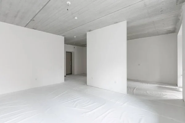 Interior Dari Apartemen Tanpa Dekorasi Dalam Warna Putih — Stok Foto