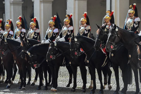 クイリナーレ宮殿での歓迎セレモニー中に名誉のローマ イタリア 2018 イタリアの国家警備隊 — ストック写真