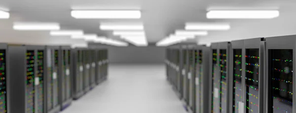 Centre de données de la salle serveur. Sauvegarde, hébergement, mainframe, ferme et rack informatique avec des informations de stockage . — Photo