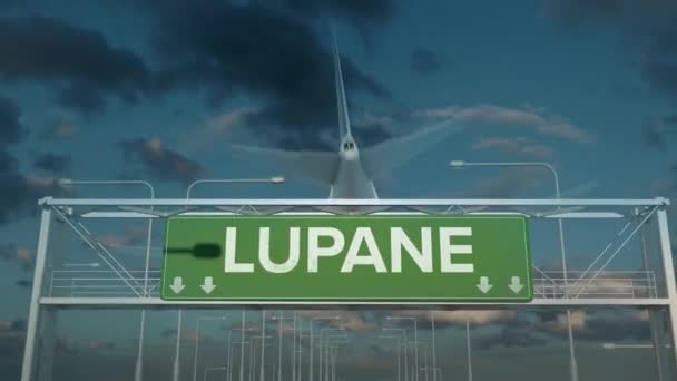 Το αεροπλάνο που προσγειώνεται στο Lupane zimbabwe — Αρχείο Βίντεο