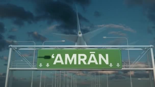 Letadlo přistávající v jemenu Amran — Stock video