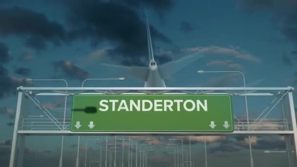 Το αεροπλάνο που προσγειώνεται στο Standerton της Νότιας Αφρικής — Αρχείο Βίντεο