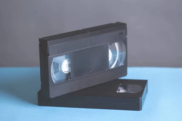 Videocassette op tafel — Stockfoto