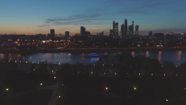 Illuminé Moscou Entreprise Ville Internationale — Video