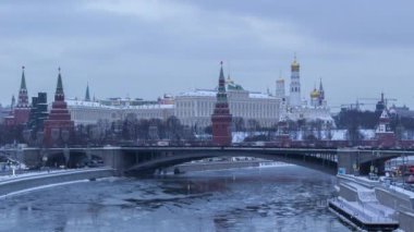 Moscow Kremlin ve Moskova nehri soğuk kış 4 'te