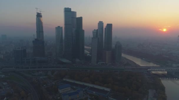 Wolkenkratzer Des Geschäftszentrums Der Stadt Moskau — Stockvideo