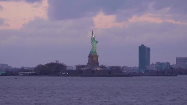 Estatua Libertad Noche — Vídeos de Stock