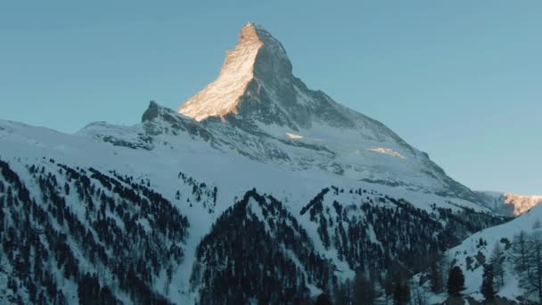 Matterhorn Berg Winter Zonnige Ochtend — Stockvideo
