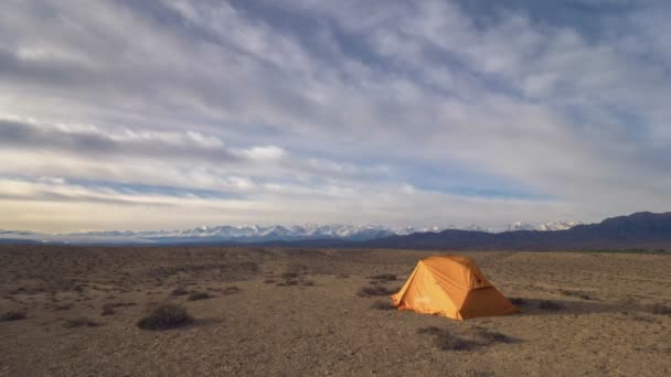 Touristic Tent Colorful Clouds Morning — Stock Video