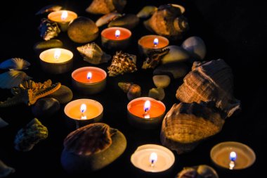 Spa bakım mumu ışığı için gereken fonların bileşimi, Sea spa kompozisyonu, seçici odak noktası