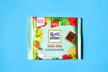 Zhytomyr, Ukrayna 2 Haziran 2020: Ritter Spor Çikolatalarının Çeşitliliği. Ritter Sport 1912 yılında Stuttgart-Bad Cannstatt, Almanya 'da kuruldu.