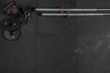 Barra de peso, seguros y disccos para ejercicio de Crossfit