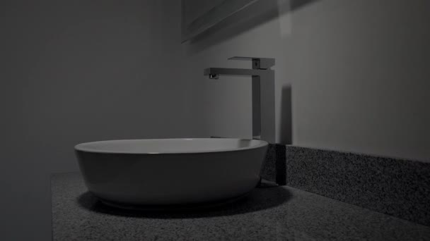 Lavabo Appartamento Lusso Con Illuminazione Dinamica Elegante — Video Stock