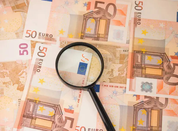 Antecedentes Con Dinero Euros Lupa Efectivo Euros Billetes Euros Euros — Foto de Stock