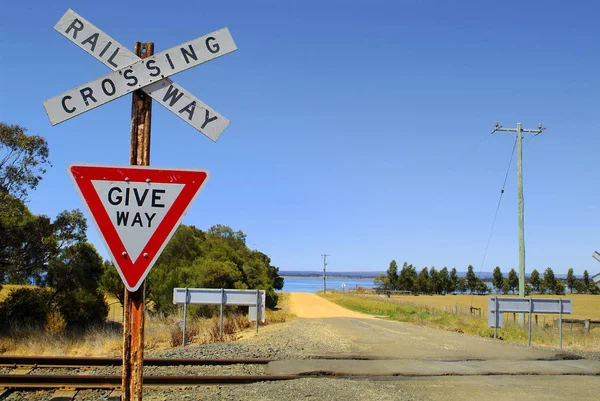 Australia Attraversamento Ferroviario Geelong Railway Sul Lago Modewarre Victoria — Foto Stock