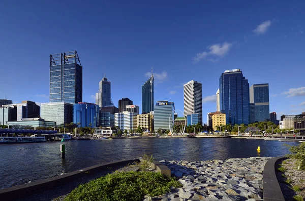 Perth Austrálie Listopadu 2017 Panorama Perthu Řece Swan Různými Budovami — Stock fotografie