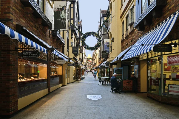 Perth Australia November 2017 Unidentified People Shops London Court Preferred — Stock Photo, Image