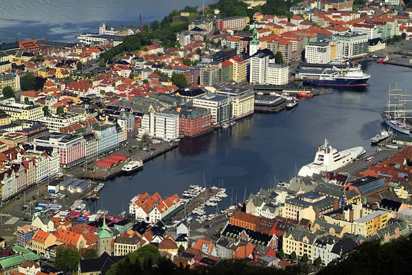 Norwegen Verschiedene Schiffe Und Gebäude Hafenvagen Unesco Weltkulturerbe Bergen — Stockfoto