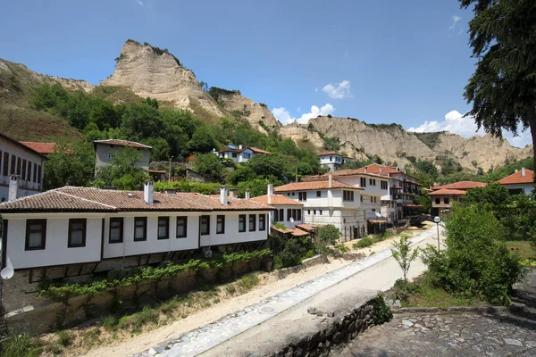 Bulgarie Melnik Maisons Pyramides Sable Formation Roches Autour Petit Village — Photo