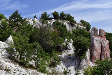 Bulgaristan, aka taşlaşmış düğün, doğal bir olay Zimzelen köyde düğün taş adlı kaya oluşumu