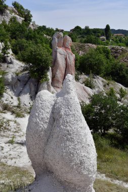 Bulgaristan, aka taşlaşmış düğün, doğal bir olay Zimzelen köyde düğün taş adlı kaya oluşumu