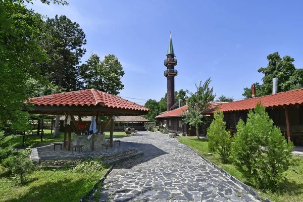 Bułgaria Średniowieczne Meczet Yedi Kizlar Camii Aka Meczet Siedem Maiden — Zdjęcie stockowe