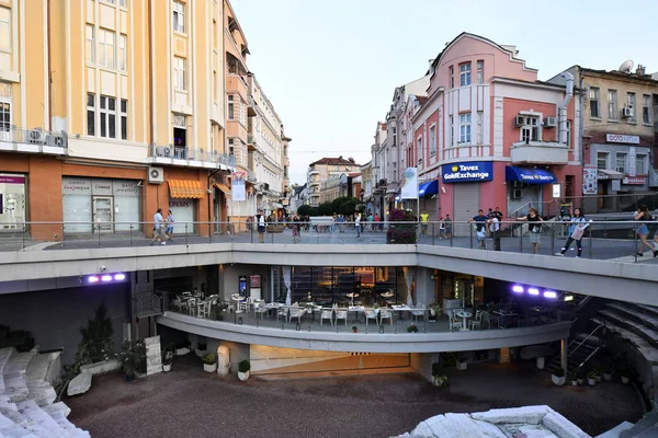 Plovdiv Bulgaria Junio 2018 Antiguo Teatro Romano Cafetería Restaurante Personas — Foto de Stock