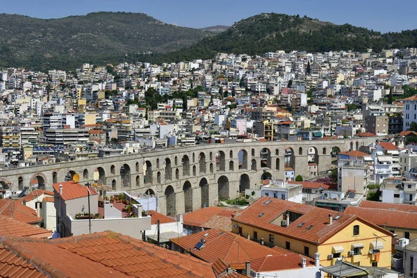 Grecia Kavala Paisaje Urbano Con Acueducto Medieval Kamares — Foto de Stock