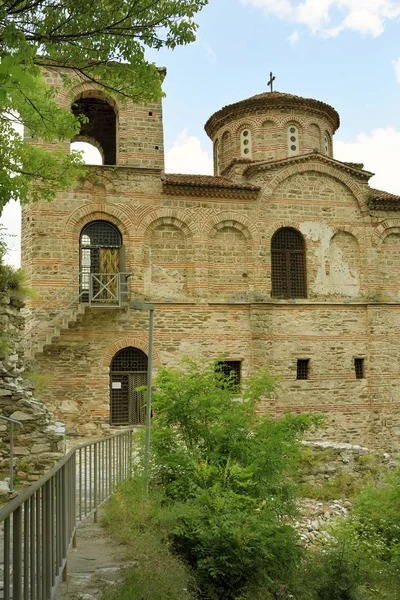 Bulgaria Antigua Iglesia Santa Madre Dios Fortaleza Medieval Asen — Foto de Stock