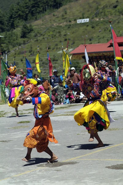 Хаа Бутан Сентября 2007 Года Унифицированные Танцоры Масках Религиозной Церемонии — стоковое фото