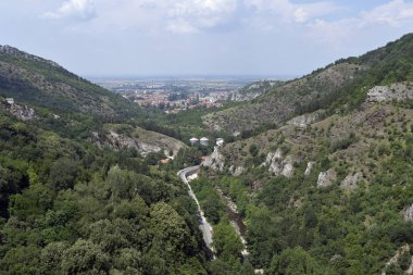 Bulgaristan, Asenovgrad kasaba, Ortaçağ ali Kalesi görünümünden