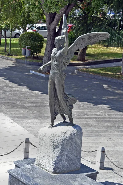 Kavala Greece June 2018 Sculpture Goddess Iroon Park City East — Stock Photo, Image