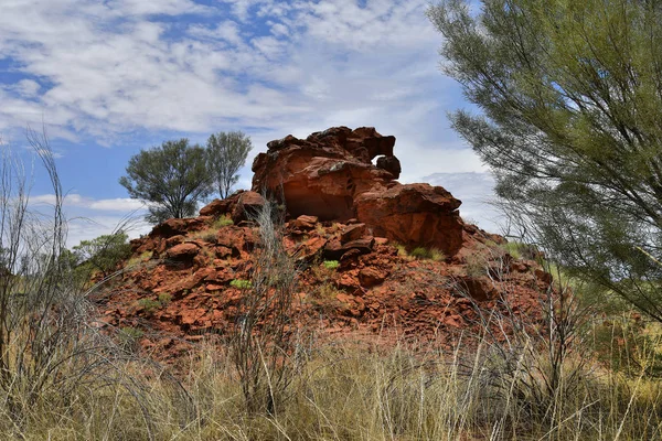 Australia, NT, public Ewaninga Conservation Reserve, area with prehistoric engravings and Aborigines historical site