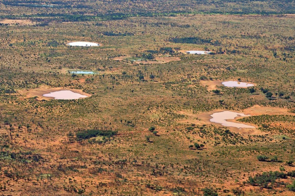 Australië Luchtfoto Outback Landschap Rond Alice Springs Klei Pannen Waterpoelen — Stockfoto