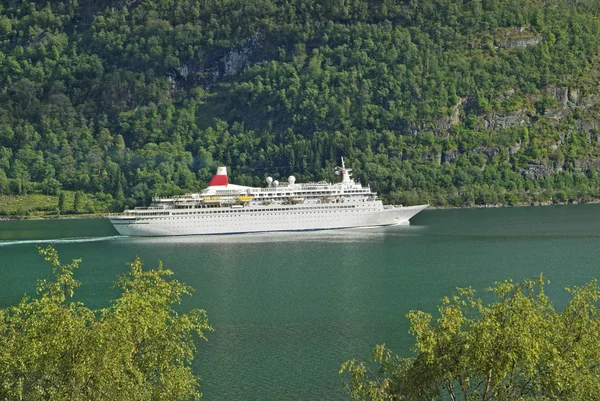 Norsko Výletní Lodi Lusterfjord Části Velkých Sognefjord — Stock fotografie