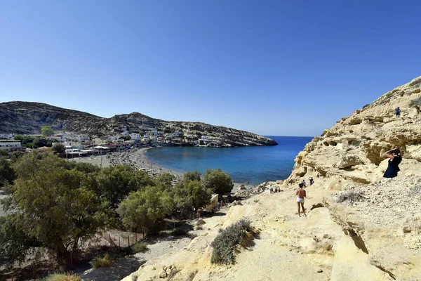 Matala Greece October 2018 Unidentified People Sightseeing Ancient Tombs Archaeological — Stock Photo, Image