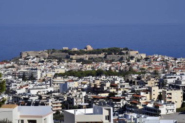 Yunanistan, Girit Adası, şehir Rethymno Akdeniz üzerinde etkileyici kale ile
