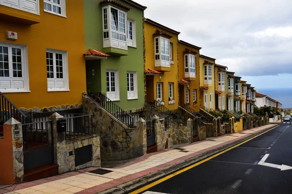 Spagna Isole Canarie Tenerife Case Schiera Colorate Strada Che Sembrano — Foto Stock
