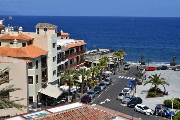 Tenerife Ilhas Canárias Espanha Abril 2018 Pessoas Edifícios Não Identificados — Fotografia de Stock