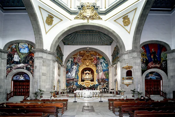 Tenerife Canary Islands Spain April 2018 Public Basilica Nuestro Senora — Stock Photo, Image