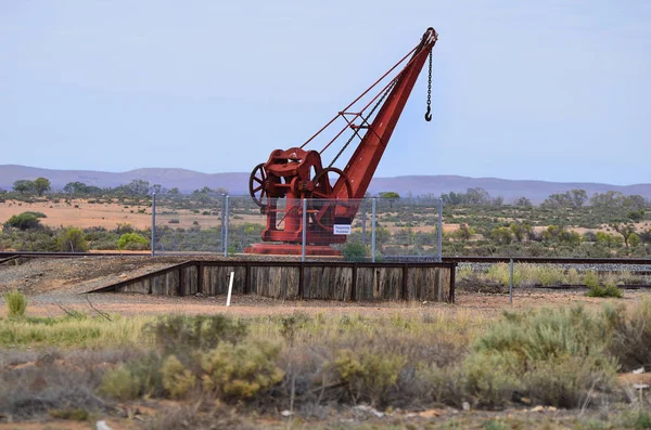 Austrálie Jižní Austrálie Jeřáb Staré Olary Železniční Stanice Dálnici Bariéra — Stock fotografie