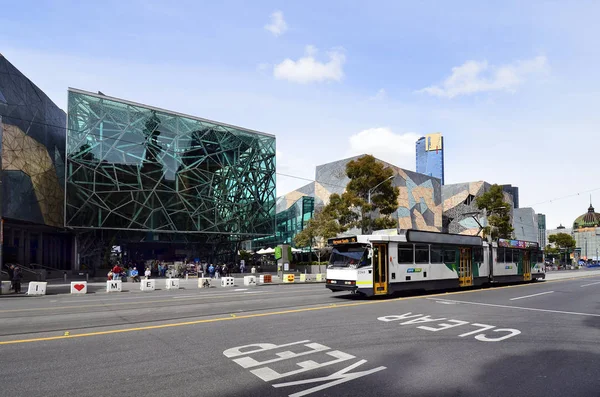 Australien, victoria, melbourne, föderationsplatz — Stockfoto